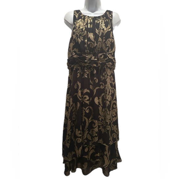 Dresses & Skirts - J. Taylor black & gold dress